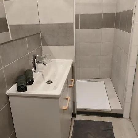 Chambre D'hotes Tournesol, Piscine En Campagne Gersoise