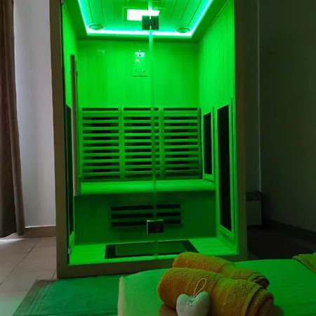 Chambre D'hotes Tournesol, Piscine En Campagne Gersoise Frühstückspension
